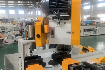 Pipe cutting machine operating procedures